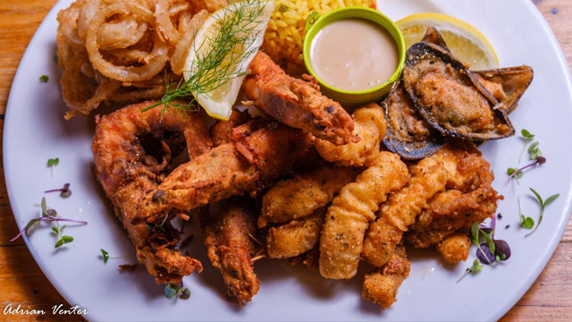 Frito&rsquo;s Platter &ndash; the local favorite!